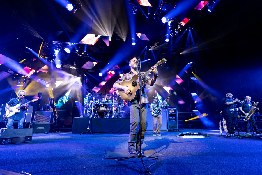 Photos + Review Dave Matthews Band in Cincinnati setlist.fm